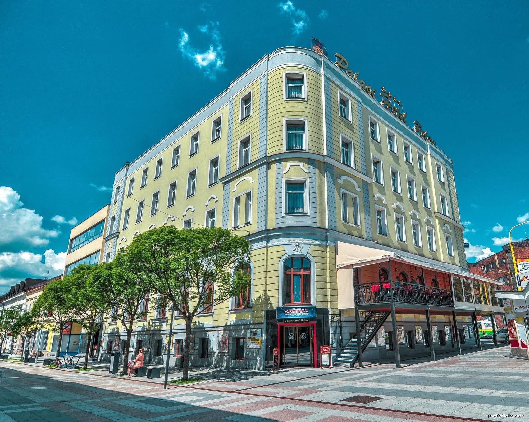 Palace Hotel Polom Жилина Екстериор снимка
